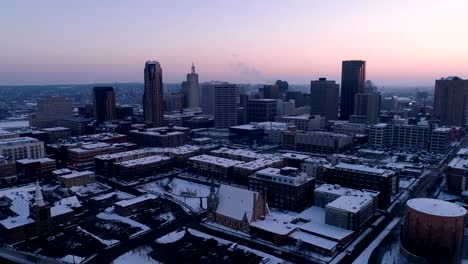 Aerial-Shot-of-Saint-Paul,-MN-Skyline