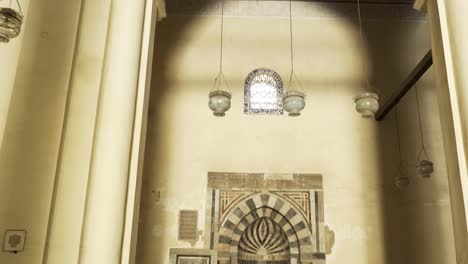tilt-up-shot-of-the-mihrab-in-al-hakim-mosque