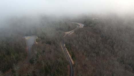 Aerial-Drone-of-Pisgah-National-Forest-in-the-Foggy-Blue-Ridge-Mountains-near-Asheville,-North-Carolina