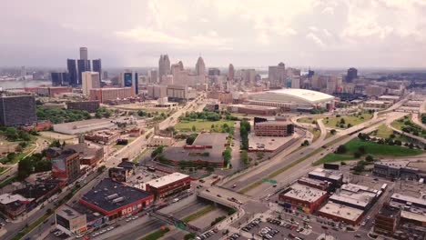 Aerial-Shot-of-Downtown-Detroit