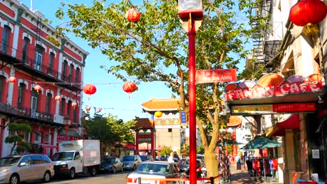 4K-Chinatown,-Fan-Tan-Alley-sign-and-lanterns,-Victoria-BC-Canada