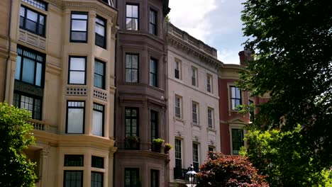 Typical-Brownstone-Apartment-Buildings-in-Downtown-Boston