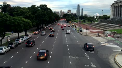 Bridge-view-of-avenue-traffic-besides-Buenos-Aires-Law-school