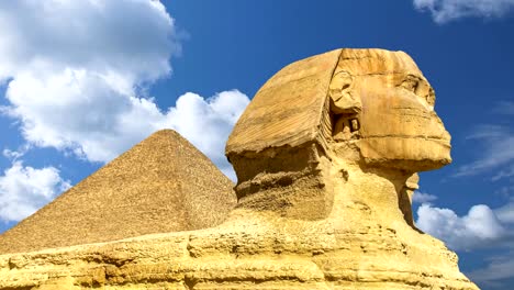 Great-Sphinx-including-pyramid