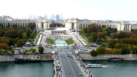 Aerial-view-of-the-River-Seine-and-Trocadero-in-Paris,-France-1