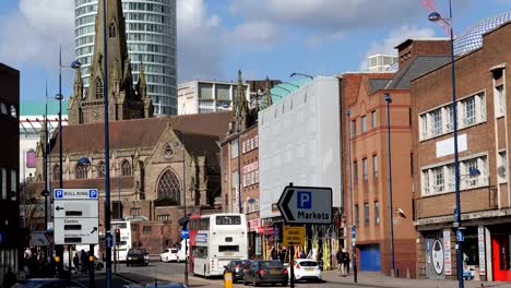 Centro-de-la-ciudad-de-Birmingham,-Iglesia-de-San-Martín.