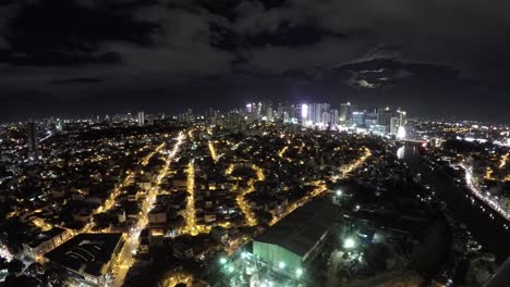 Noche-de-lapso-de-tiempo-vista-de-noche-de-la-ciudad-de-Manila