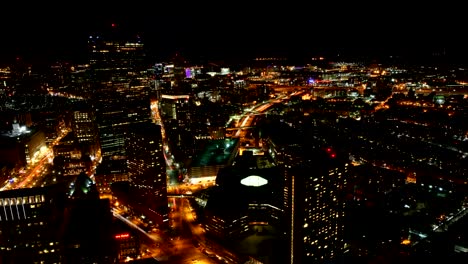 Timelapse-Blick-auf-die-Skyline-von-Boston-am-dunklen