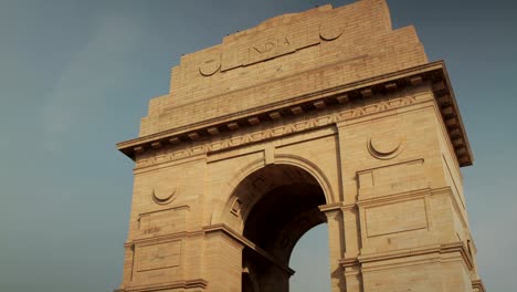 Time-lapse-shot-looking-up-at-the-India-Gate-(All-India-War-Memorial),-Rajpath,-New-Delhi