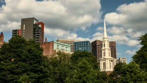 Boston-común-Timelapse:-Horizonte-y-las-nubes-desde-el-parque-de-la-ciudad