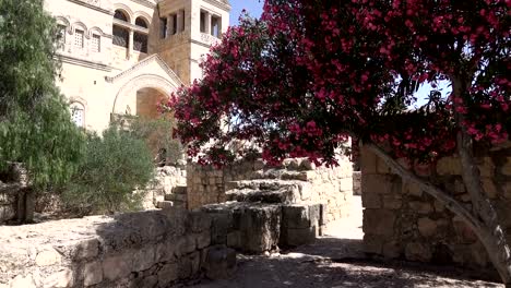 Slow-Pan-Up-to-Tall-Church-in-Israel