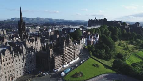 Aerial-view-of-Edinburgh,-Scotland