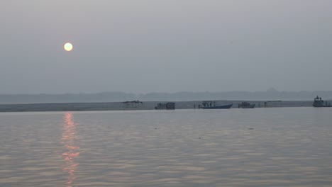 Varanasi-Stadt,-Indien