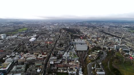 Paisaje-de-vista-aérea-de-Edimburgo-Escocia