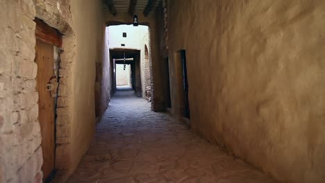 Vintage-Casa-Árabe-en-el-pueblo-árabe-patrimonio-de-Arabia-Saudita