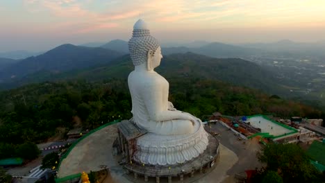 Luftbild-Sonnenuntergang-am-big-Buddha-Thailand-Phuket