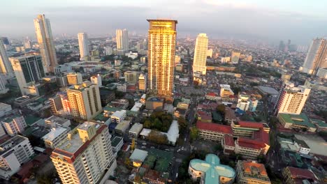 Rascacielos-edificios-en-Manila