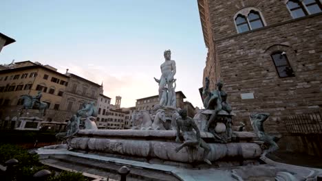 La-hermosa-fuente-de-neptuno-en-Florencia