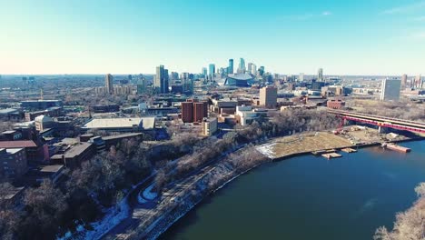 Las-ciudades-gemelas-de-Minneapolis-Minnesota-aérea-Drone