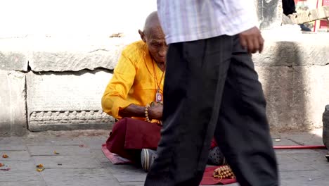 The-Monk-Prepares-for-Prayer