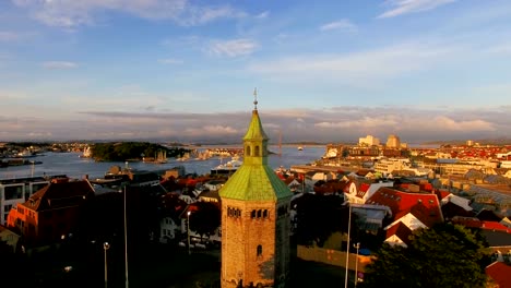 Antenne:-Valberg-Turm-in-Stavanger,-Norwegen