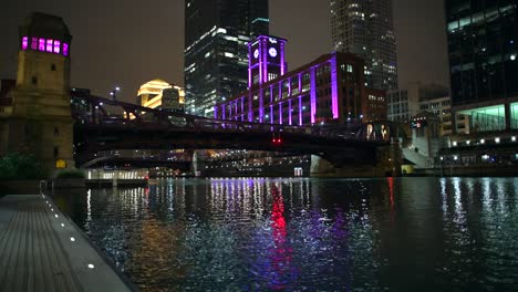 Chicago,-Illinois,-United-States-of-America.-November-29th,-2017.-Late-Evening-Hours-in-the-City-Center.-City-Riverwalk.