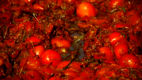 Zerkleinerten-Tomaten,-Nahaufnahme,-Festival-der-Tomaten