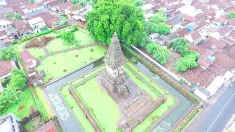 Candi-Jawi-en-la-aldea-de-Pandaan,-Surabaya