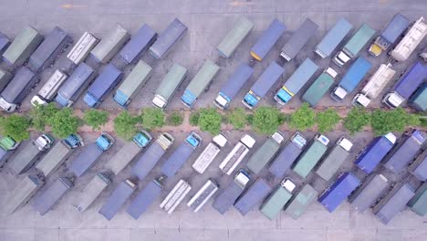 Top-view-and-Aerial-view-of-trucks-and-trailers-In-the-parking-lot