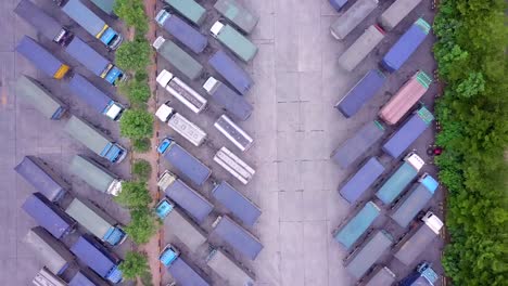 Top-view-and-Aerial-view-of-trucks-and-trailers-In-the-parking-lot