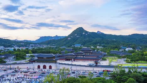 Timelapse-at-Gyeongbokgung-Palace-in-Seoul,South-Korea