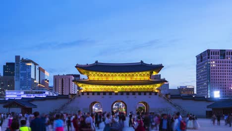 Timelapse-of-Gyeongbokgung-Palace-in-Seoul-City,-South-Korea