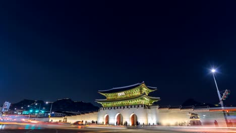 Timelapse-am-Gwanghwamun-Tor-von-Nacht,-Seoul,-Südkorea,-4K-Zeitraffer