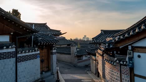 Timelapse-en-Seúl-Bukchon-Hanok-Village,-Seúl,-Corea-del-sur,-lapso-de-tiempo-de-4K