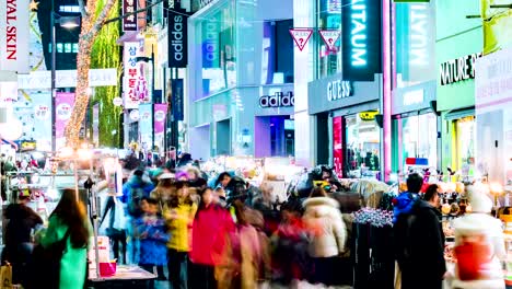 Seoul-of-South-Korea.-People-on-a-busy-street.