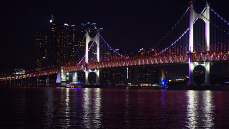 Puente-Gwangan-en-la-ciudad-de-Busan,-Corea