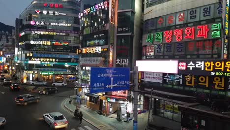 Street-View-von-Sajik-Dong,-Busan,-Südkorea,-Asien