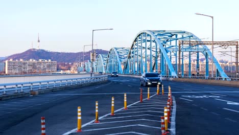 Time-lapse-of-Seoul-City-skyline-at-Dongjak-Bridge-in-Seoul,-South-Korea.