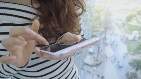 Young-Woman-use-of-mobile-phone