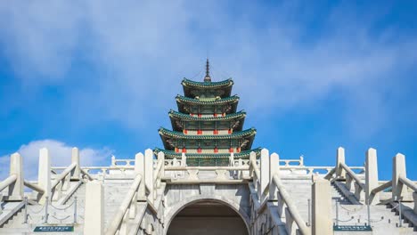 Zeitraffer-Video-des-Gyeongbok-Palast-in-Seoul,-Südkorea-Zeitraffer