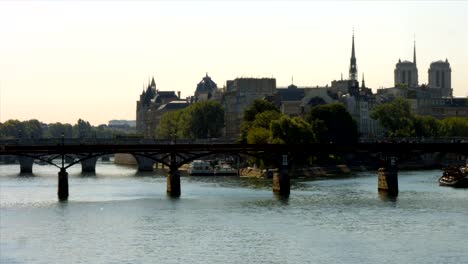 Ile-de-la-Cité,-París