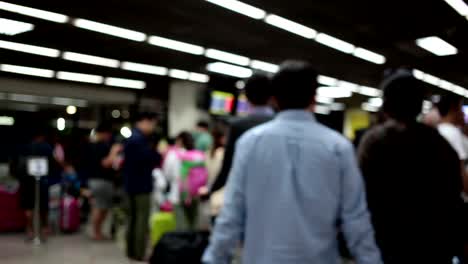 Abstrakte-blur-Hintergrund-Geschäftsleute-gehen-Menschen-warten-Warteschlange-für-Transferservice-oder-taxi-an-das-Restaurant-meeting-point