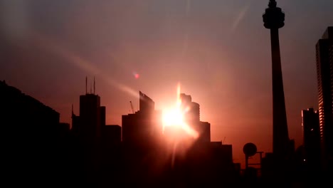 Silueta-de-la-ciudad-de-Toronto-por-la-mañana