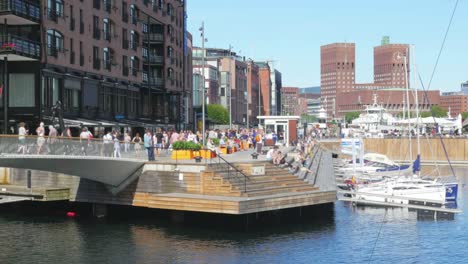 Oslo-marina-and-old-city-view,-Norway