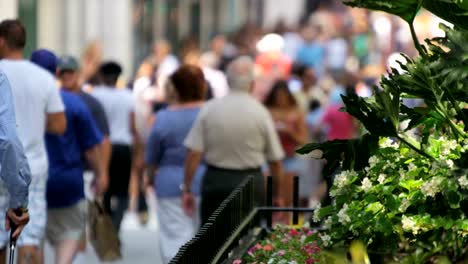 City-population-walking-on-busy-sidewalks-Downtown-Illinois