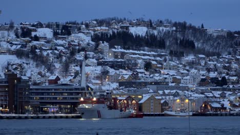 Abend-Blick-in-Tromsø,-Norwegen