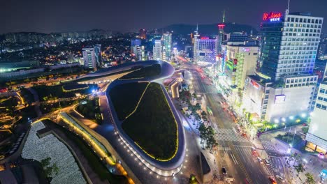 Lapso-de-tiempo-Plaza-de-tráfico-de-Dongdaemun-en-Seúl,-Corea-del-sur