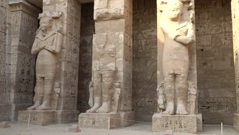 Temple-of-Medinet-Habu.-Egypt,-Luxor.