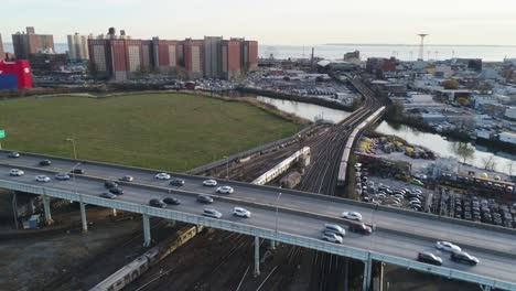 Aerial-Autobahn-New-York-Brooklyn