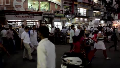 Indios-en-las-calles-de-Mumbai,-India.